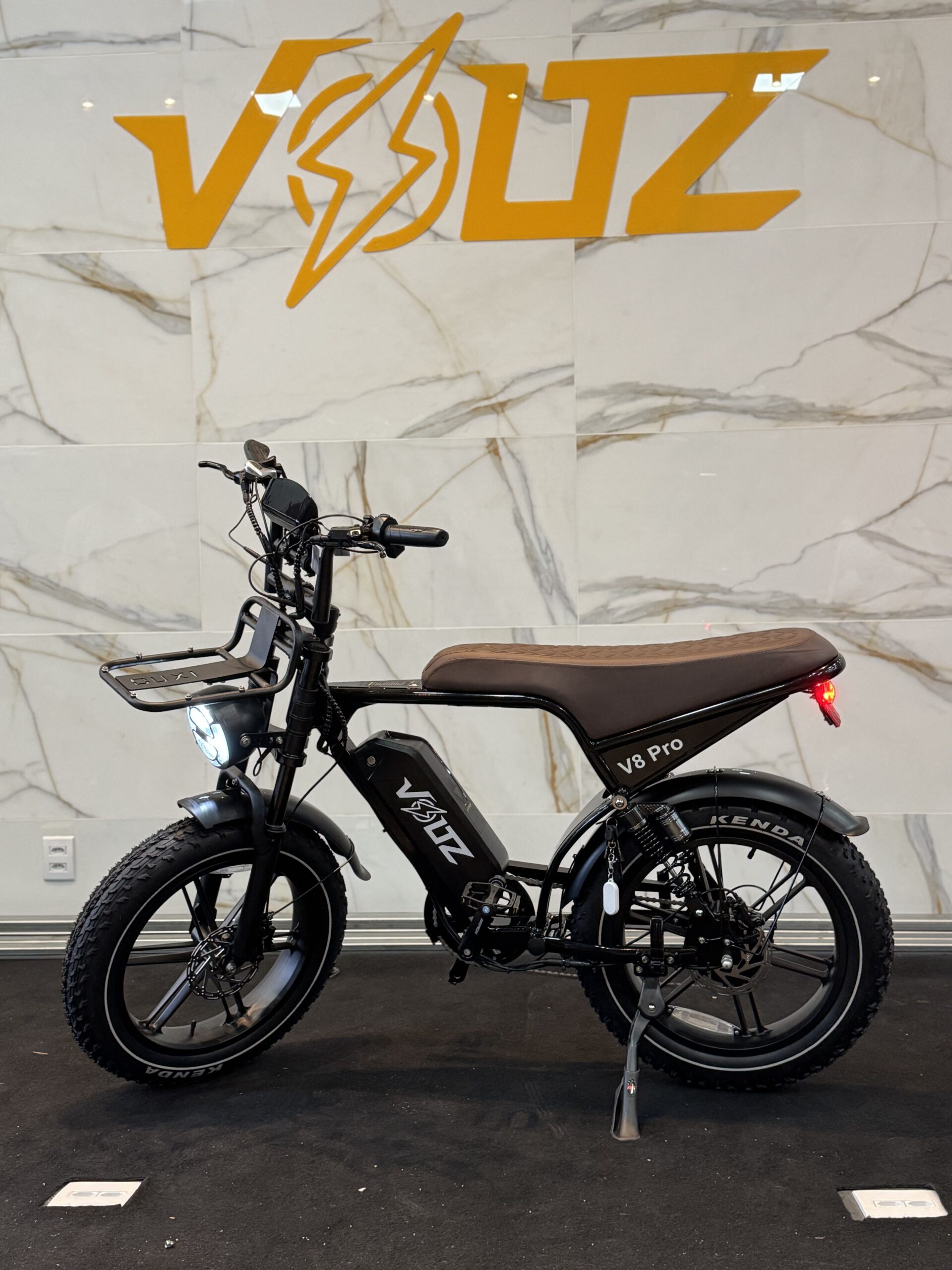 V8 Pro