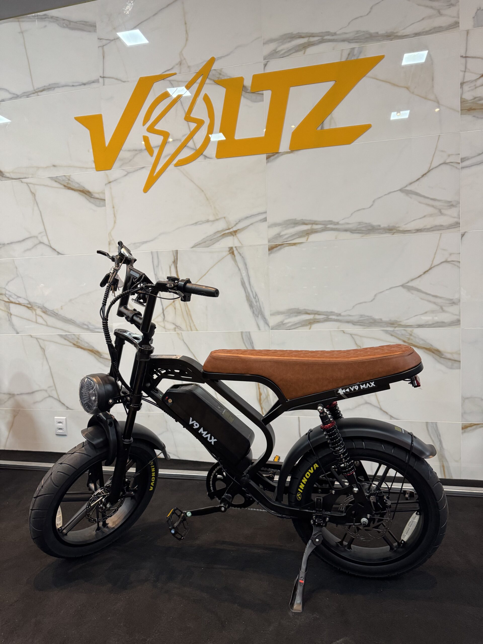 V9 Max